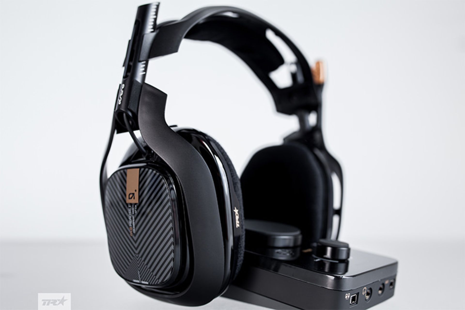 2016-05-astro-a40-tr
