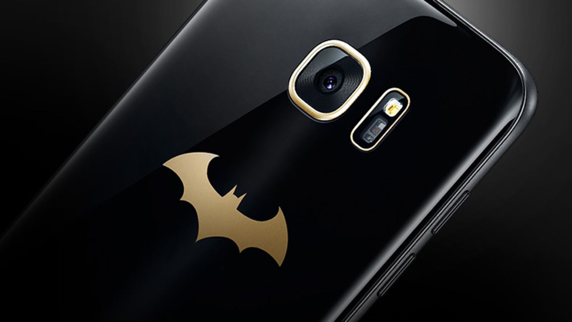 2016-05-galaxy-s7-edge-batman-1