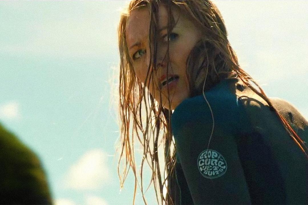 2016-05-t-blake-lively-sharks-shallows-trailer
