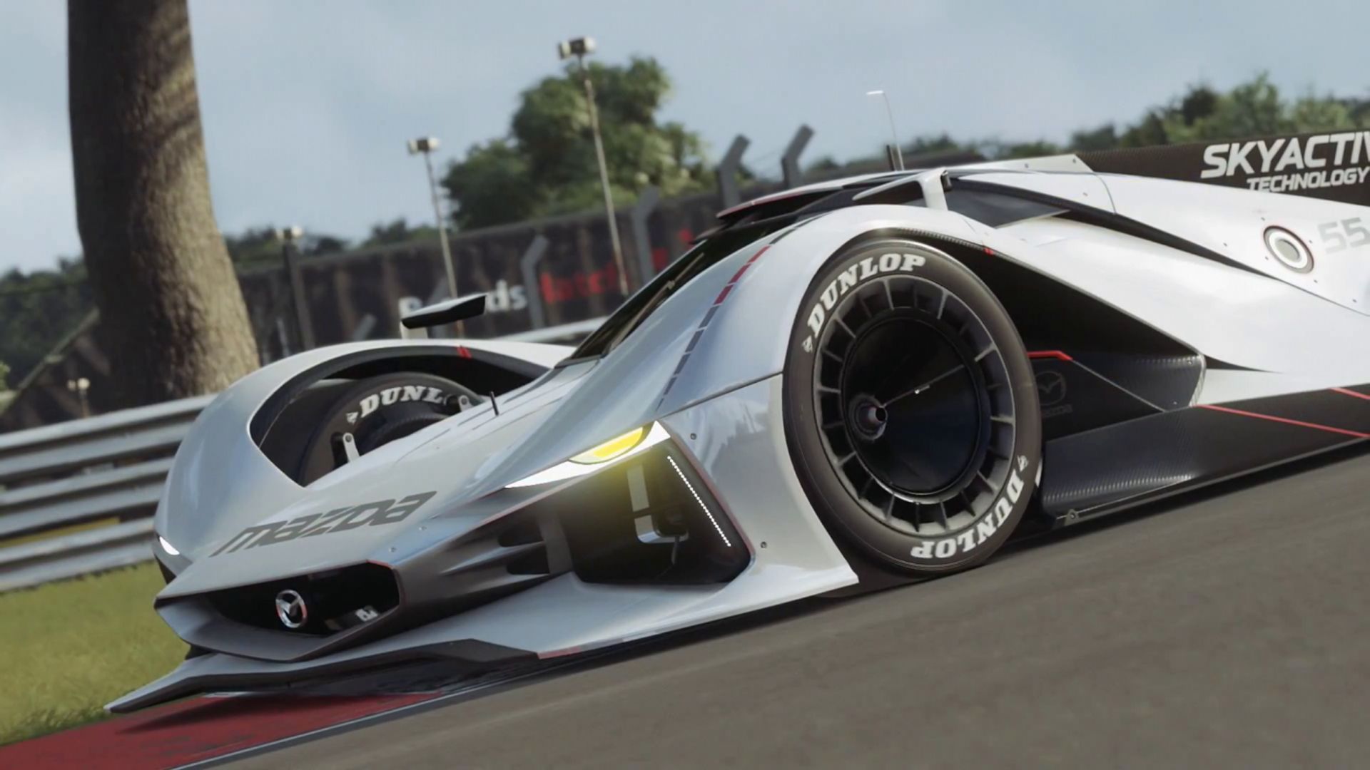 2016-06-gt_sport_2