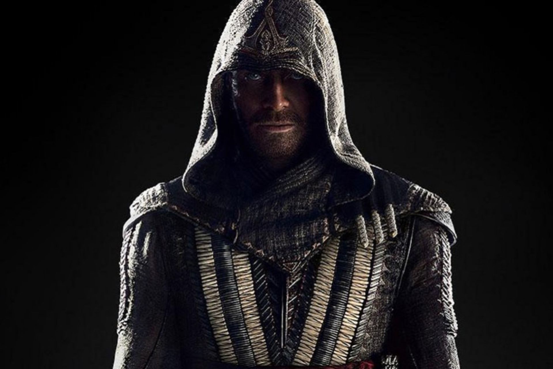 2016-06-michael-fassbender-aguilar-assassins-creed