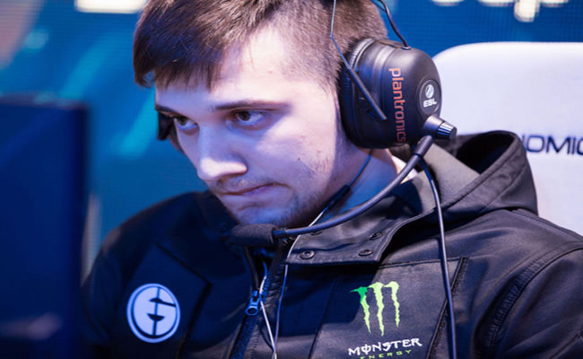 2016-07-arteezy-9k-mmr-dota-2-zoomg
