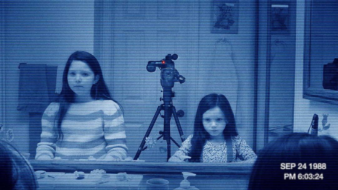 2016-07-paranormal-activity-3-2011-large-picture