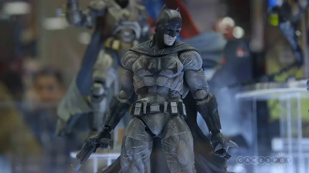 2016-07-square-enix-action-figures-6