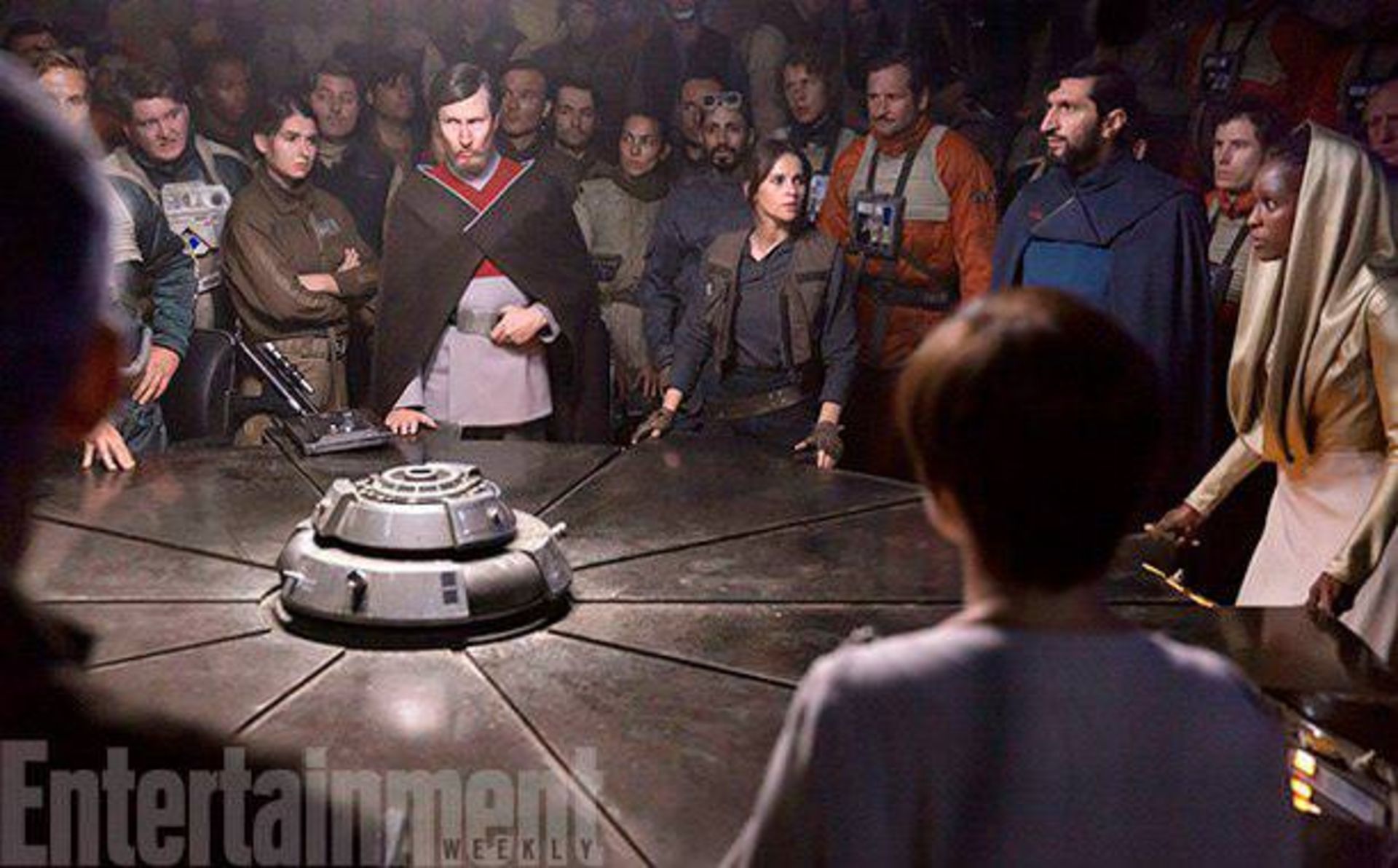 15 New Rogue One: A Star Wars Story Images Released