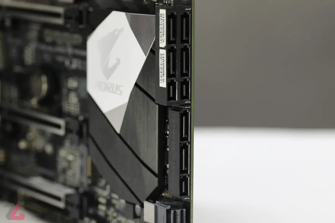 Gigabyte Aorus Z270X - Gaming 7 Zoomg
