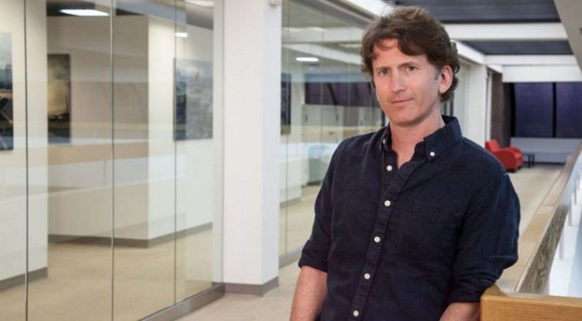 Todd Howard (تاد هاوارد)