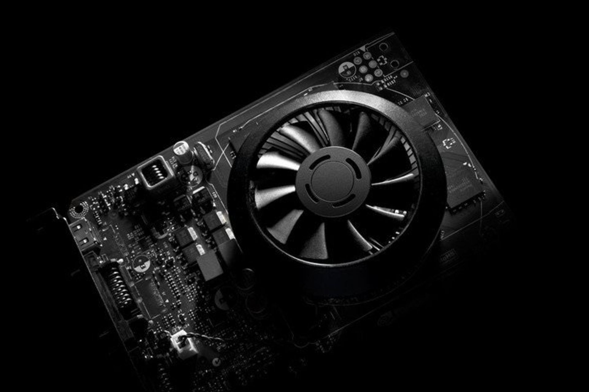 کارت گرافیک رده میانی GTX 750 Ti