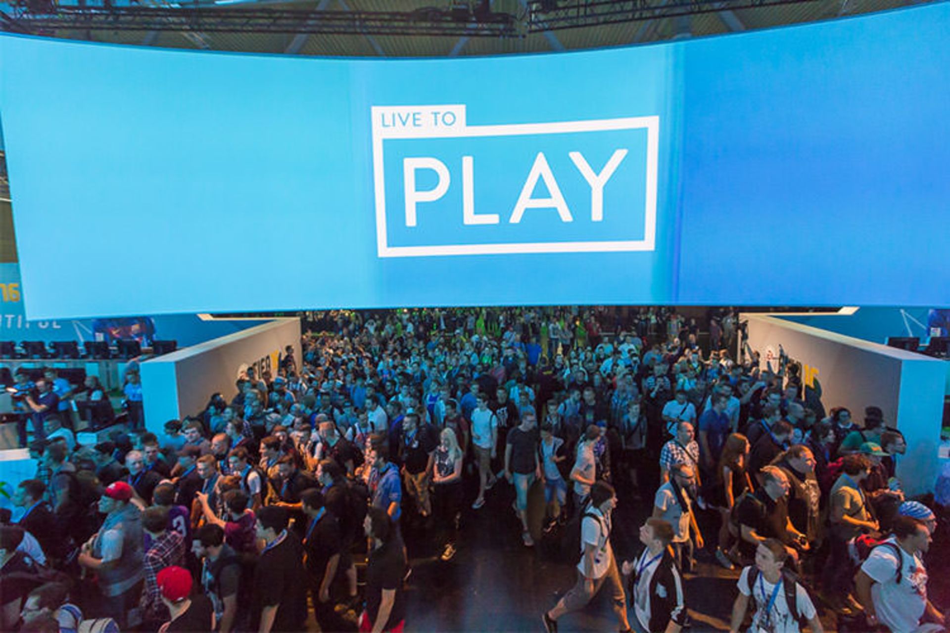 کنفرانس الکترونیک ارتز در gamescom 2016