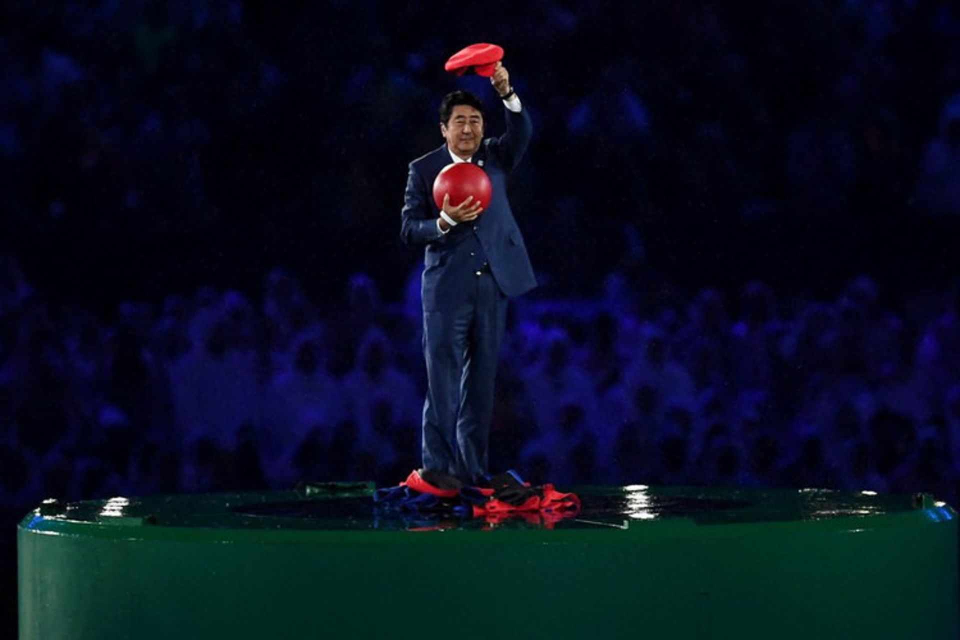 Japan's Prime Minister in Olympic 2016