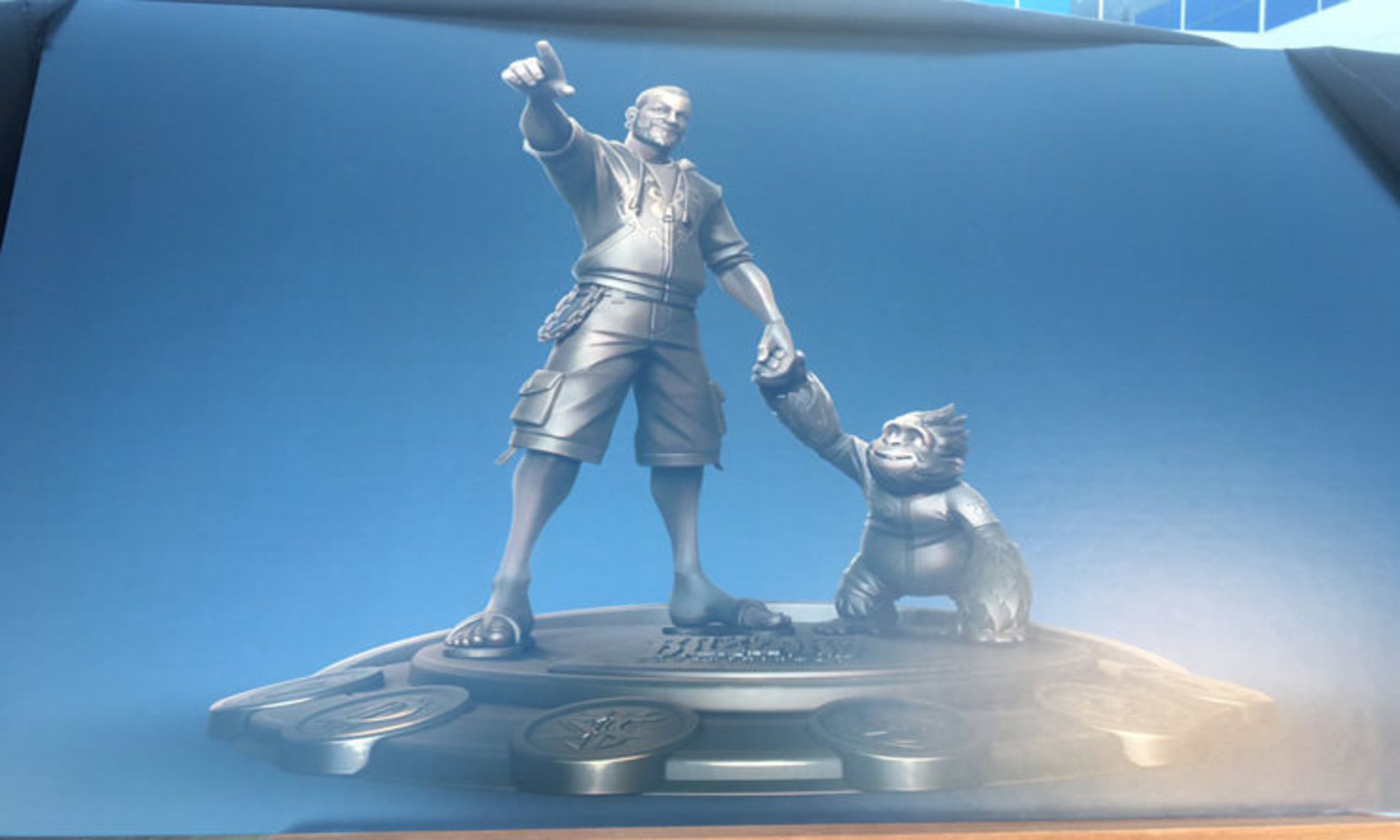 Chris Metzen Statue 