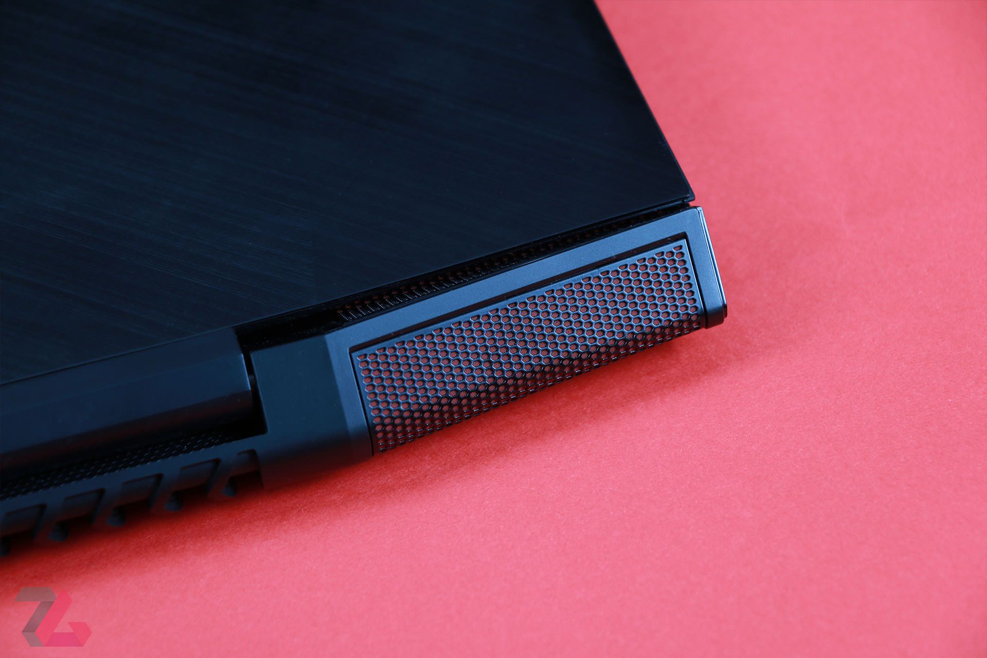 Lenovo Y700