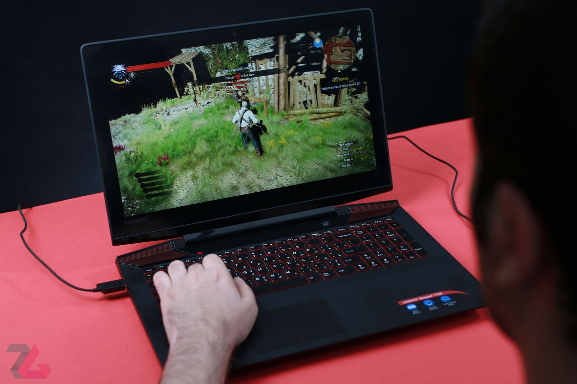 Lenovo Y700 Featured