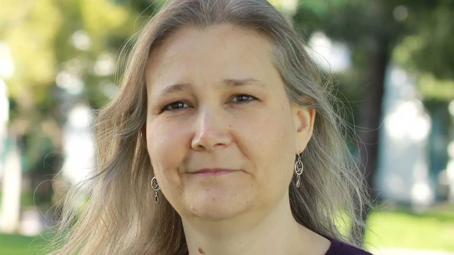 amy hennig