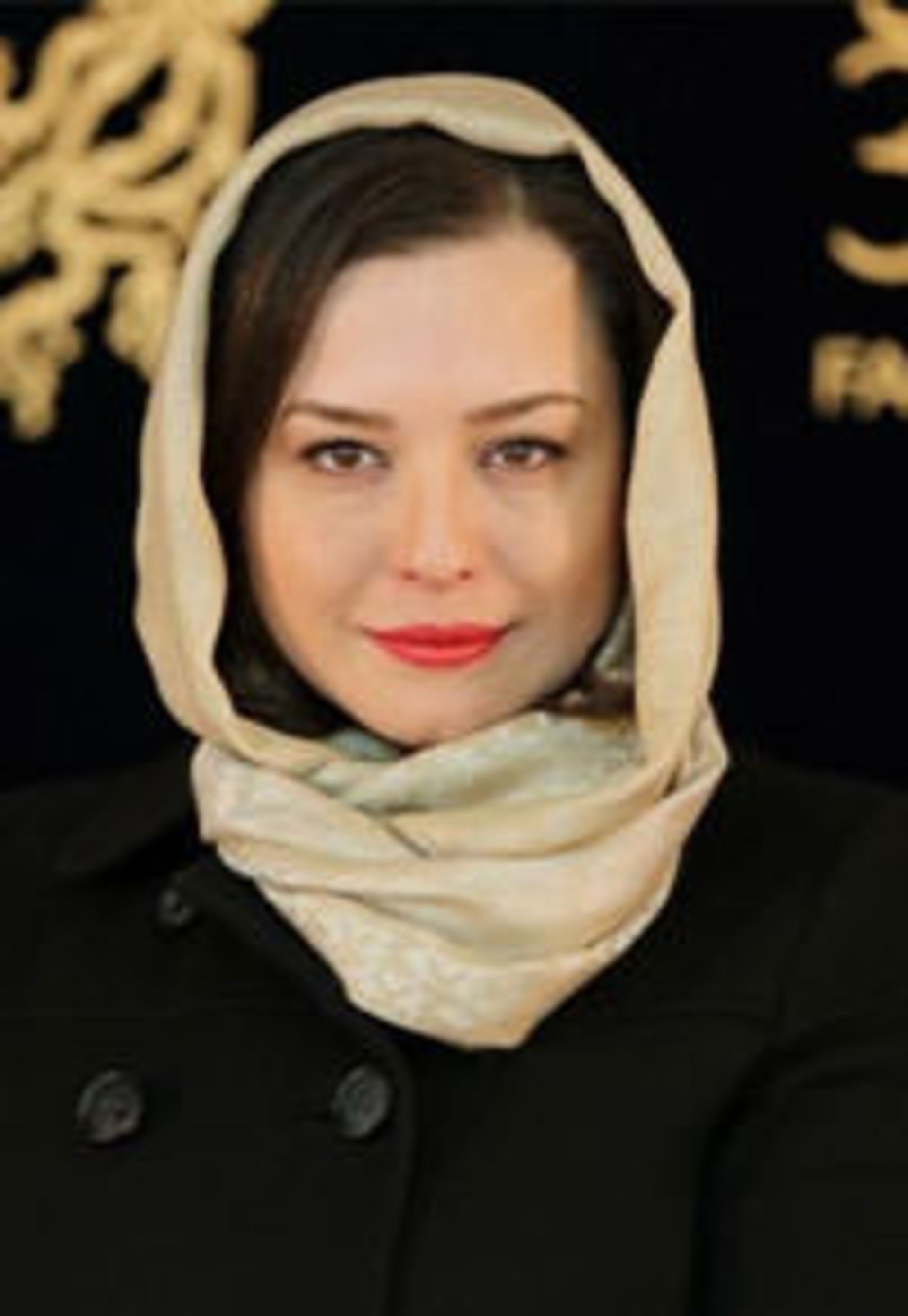 مهواره شریفی نیا
