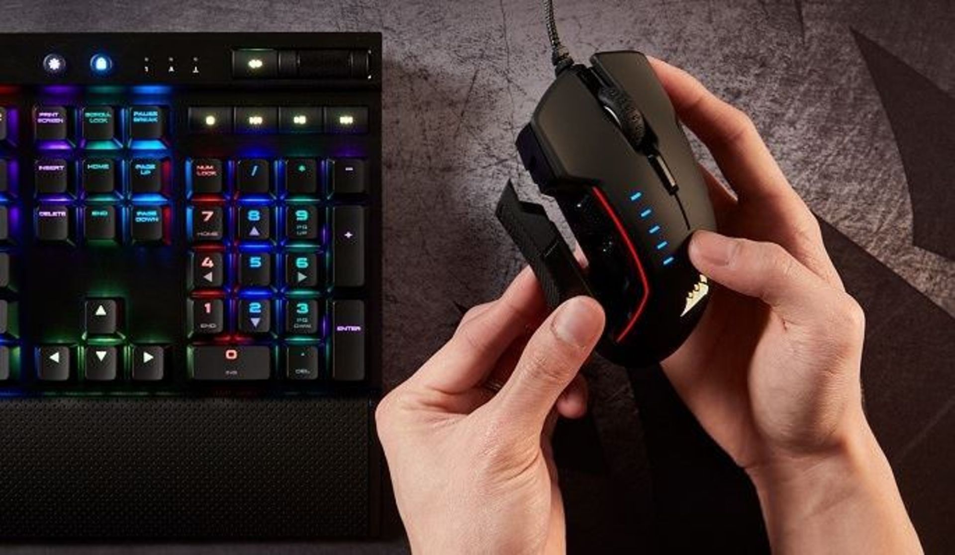 Corsair GLAIVE RGB Mouse