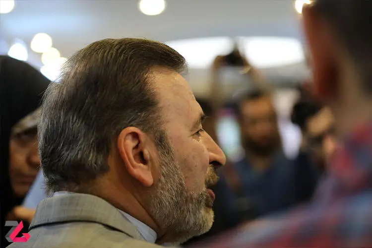 محمود واعظی