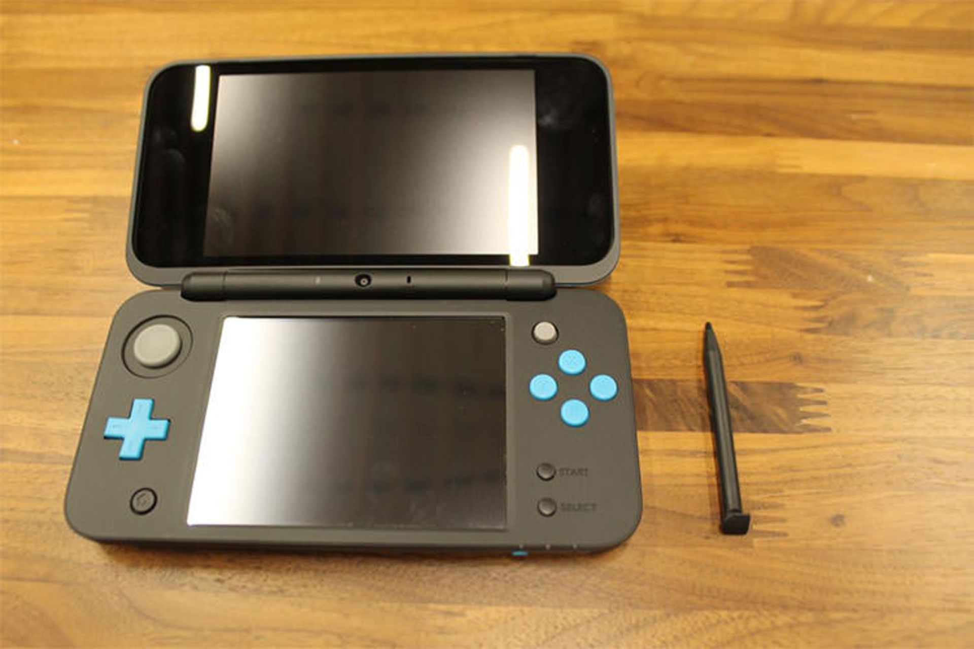 کنسول New Nintendo 2DS XL