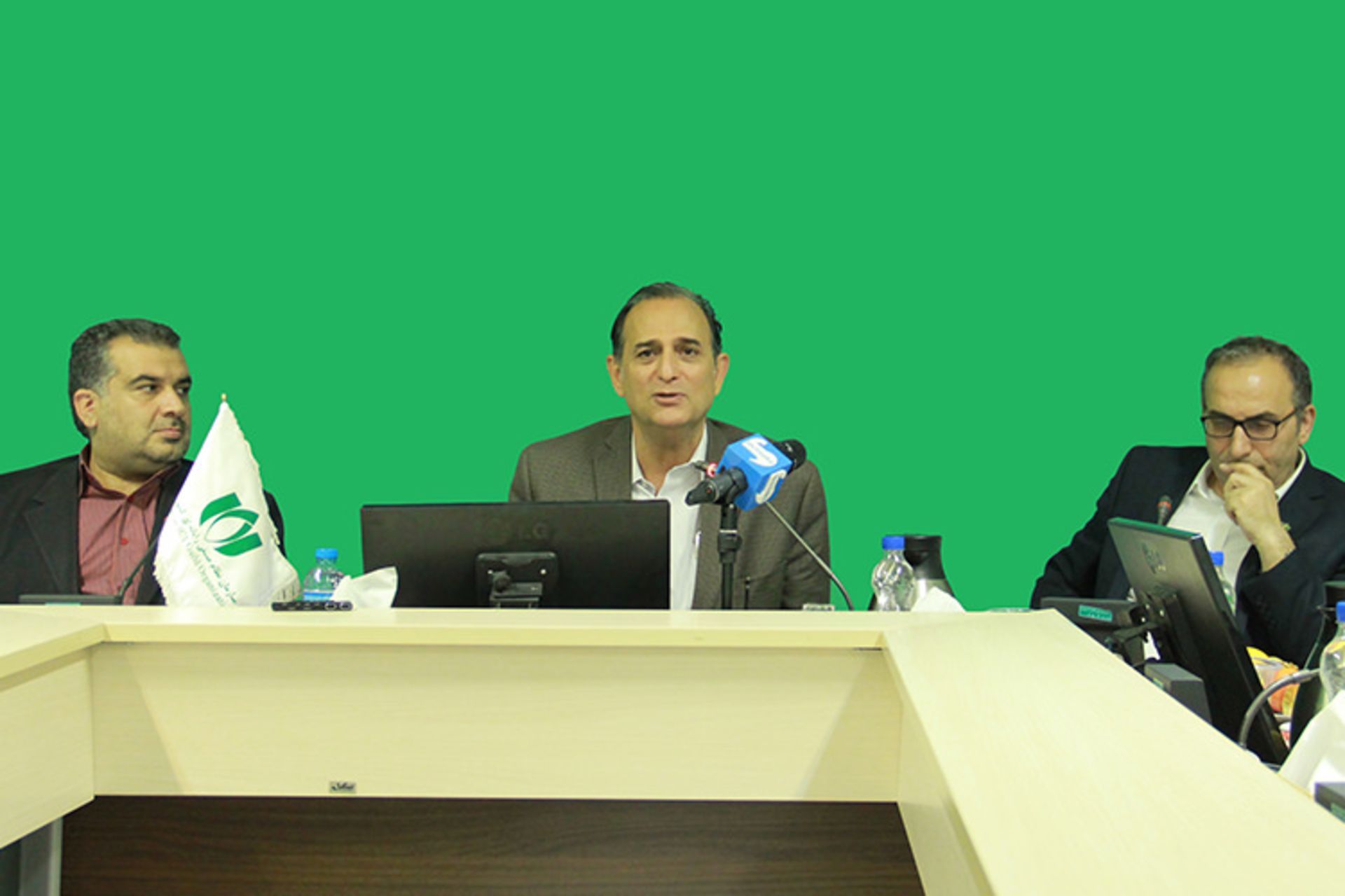 الکامپ