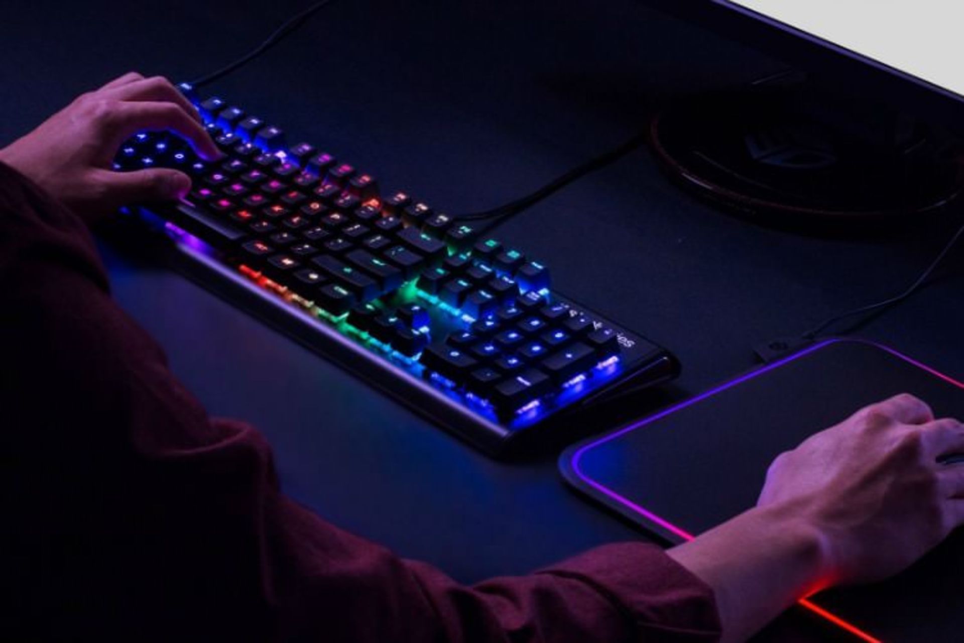 SteelSeries Apex M750 Keyboard