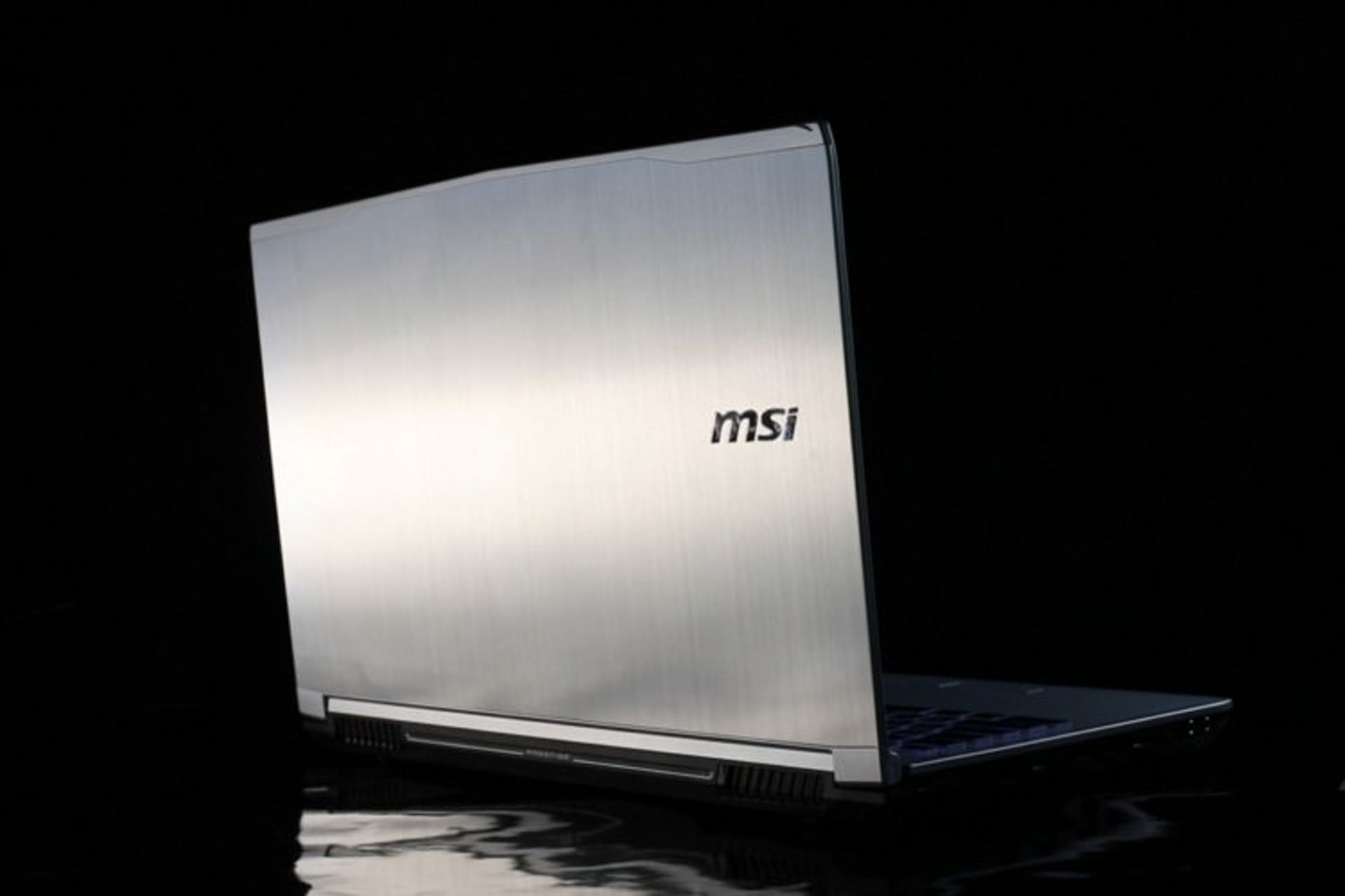لپ تاپ MSI PE60 7RD