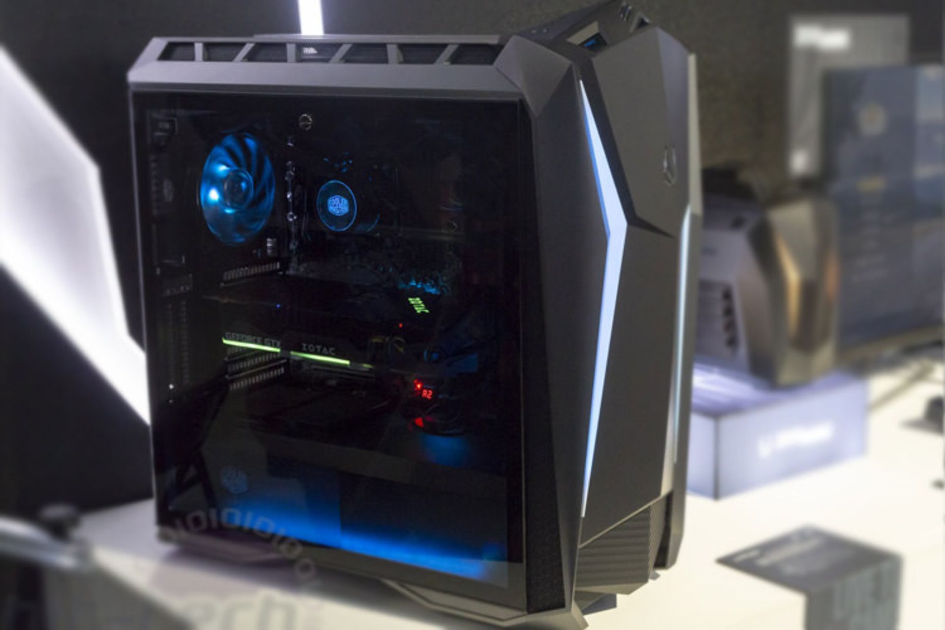 ZOTAC MEK ULTRA