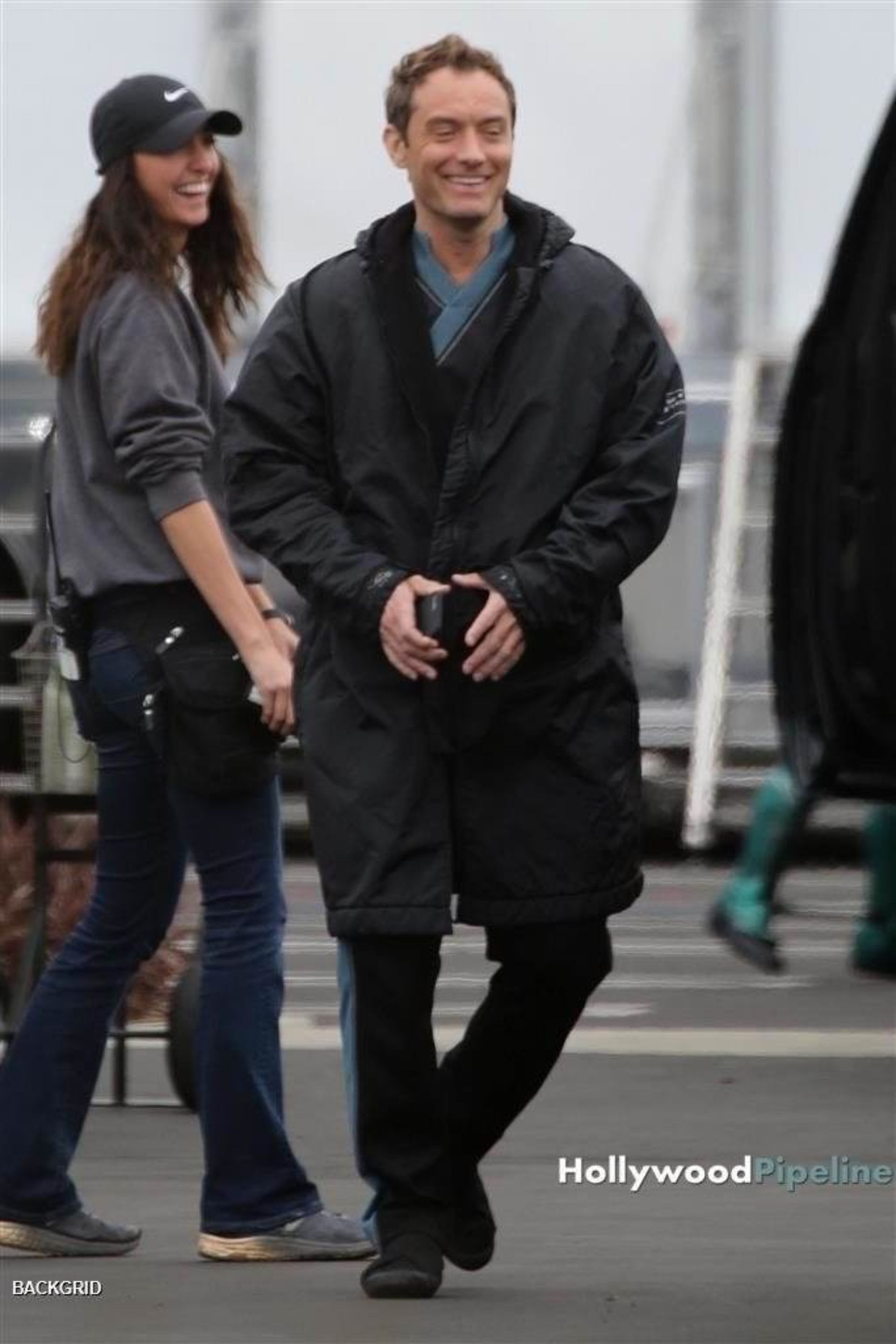 First Look Jude Law Set Photos in Captain Marvel