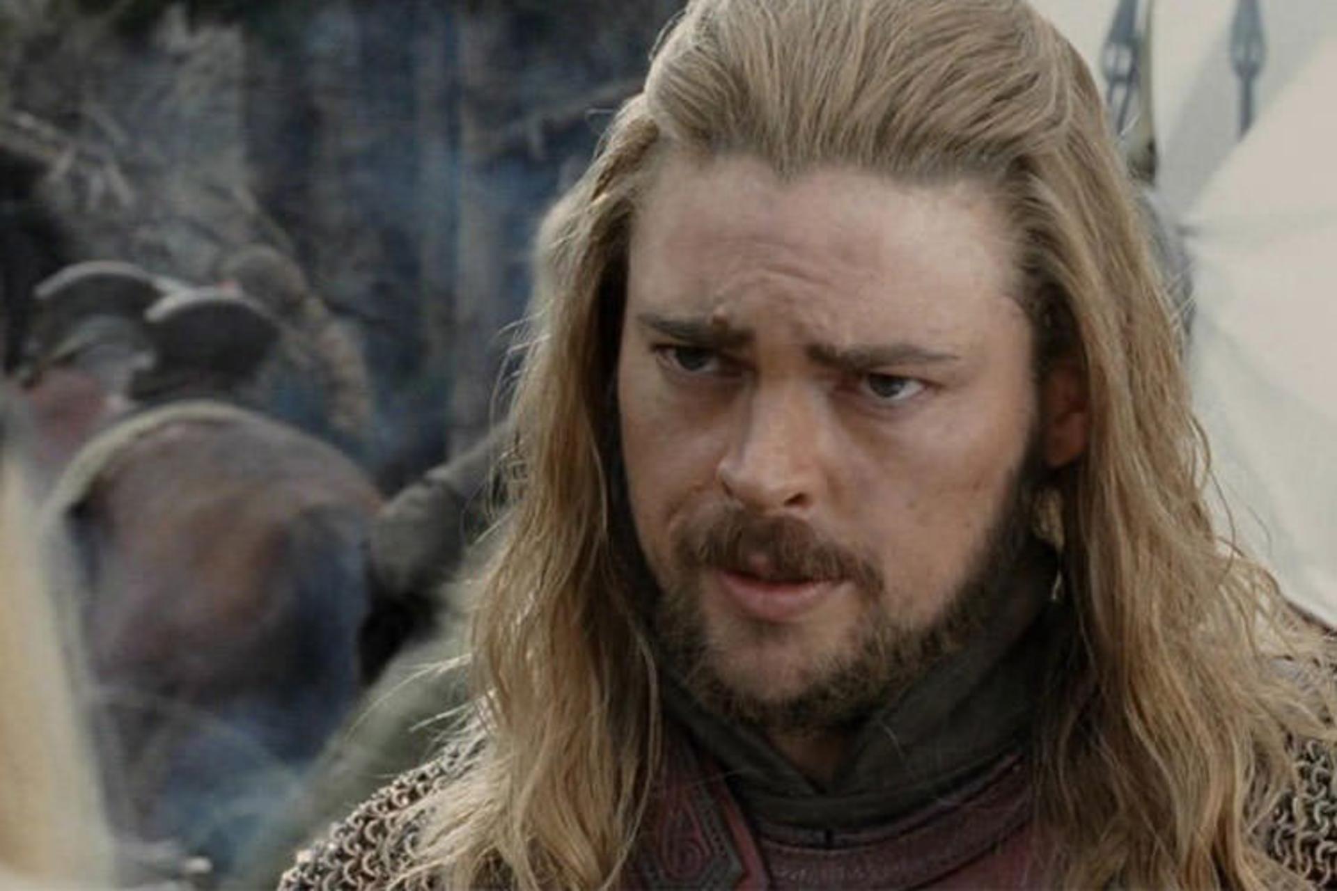یکی از شخصیت های فیلم the lord of the rings پیتر جکسون با موهای نارنجی