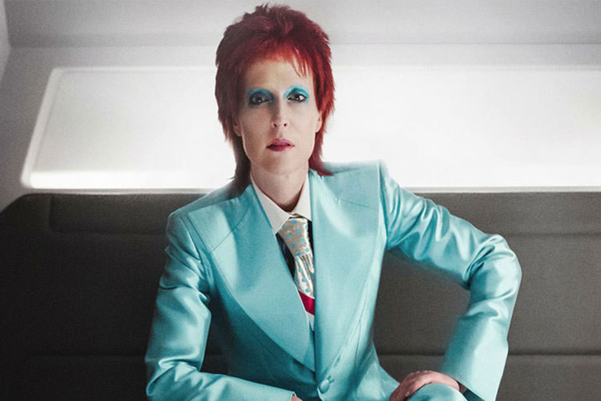 gillian anderson american gods