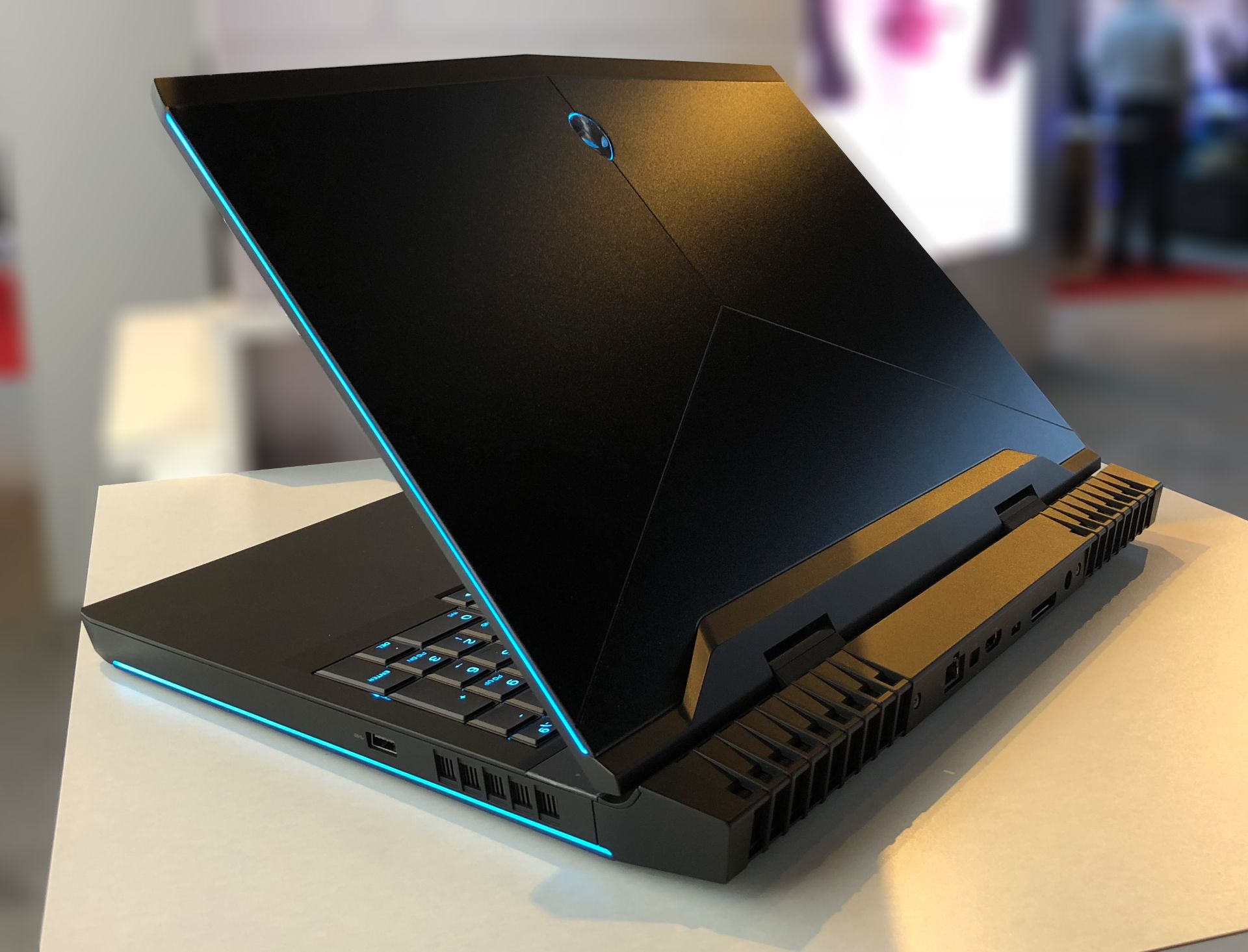 Dell