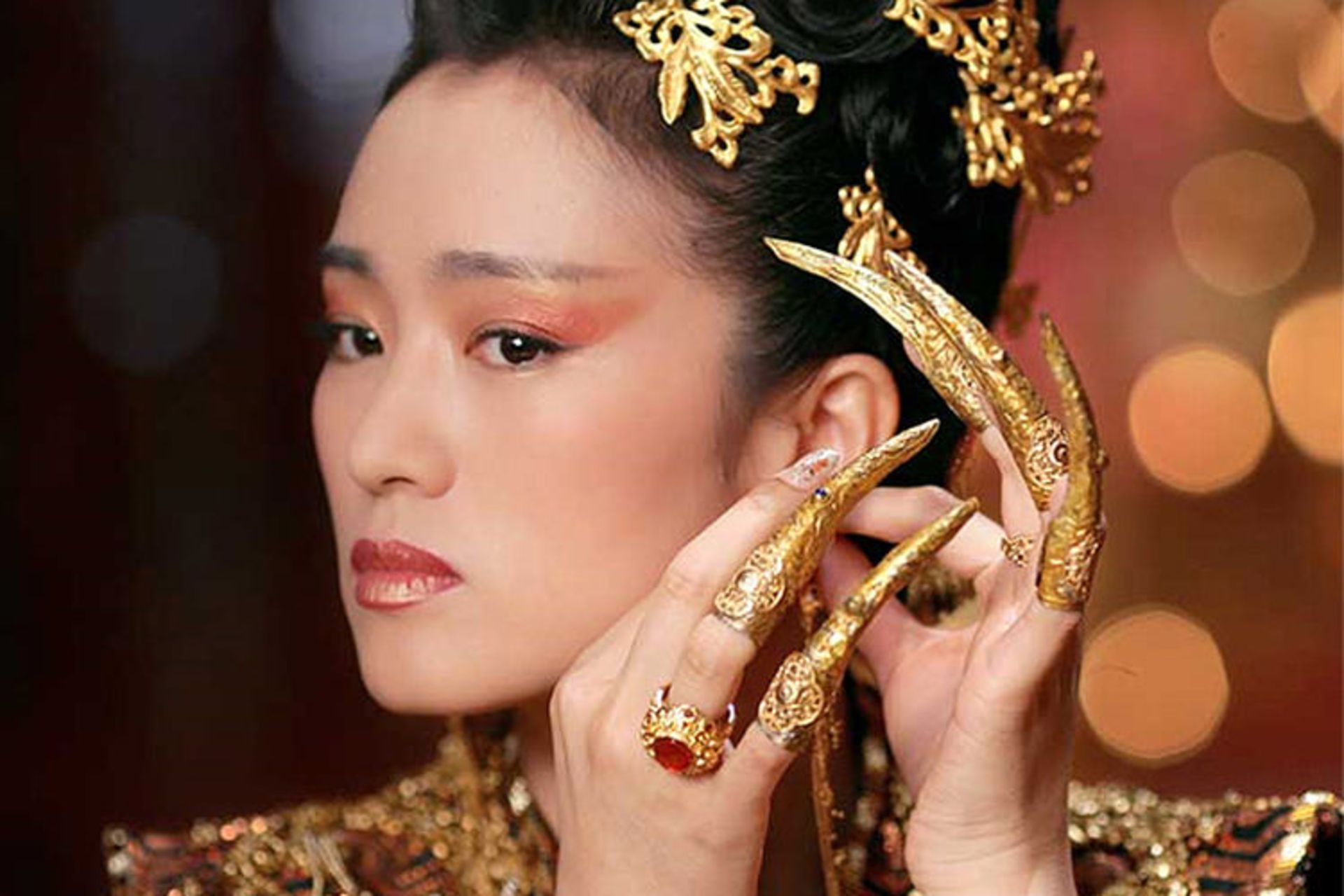 Gong Li