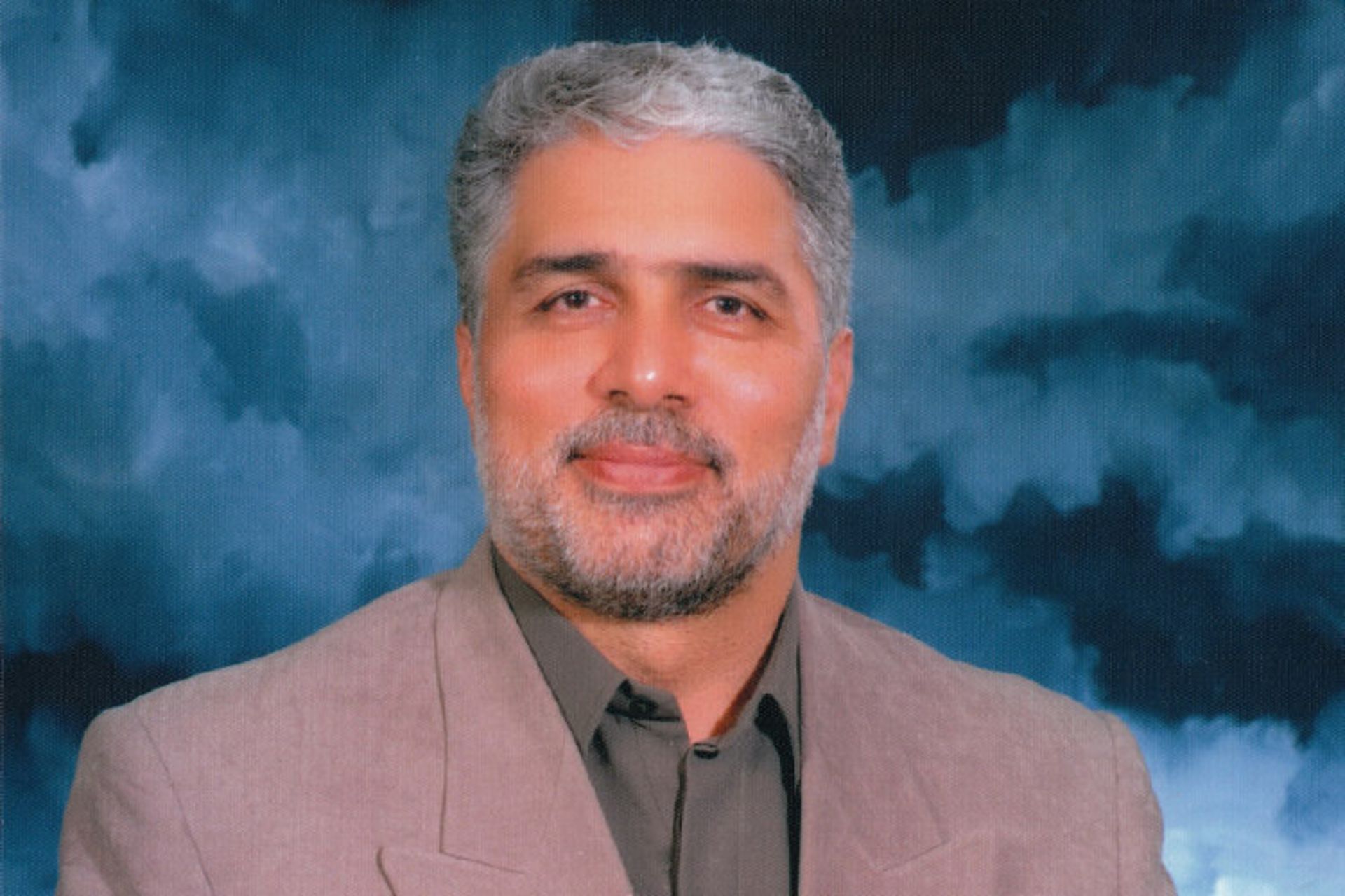 قاسم افشار
