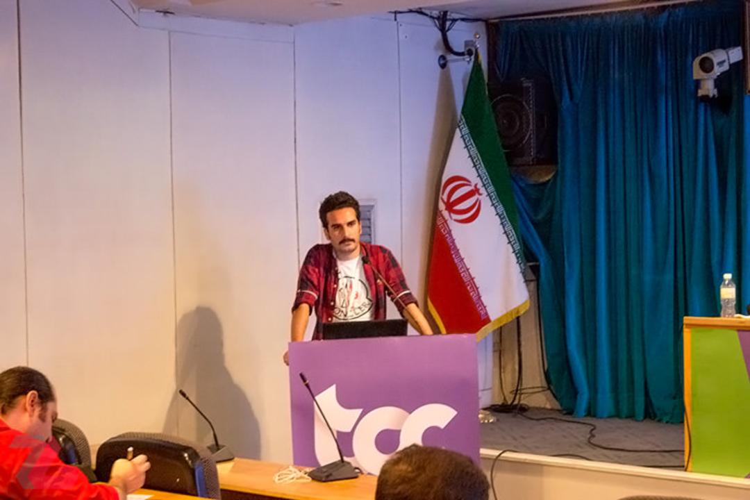 وهاب احمدوند کنفرانس چگونگی و چرایی بازی سازی از راه دور در TGC 2018