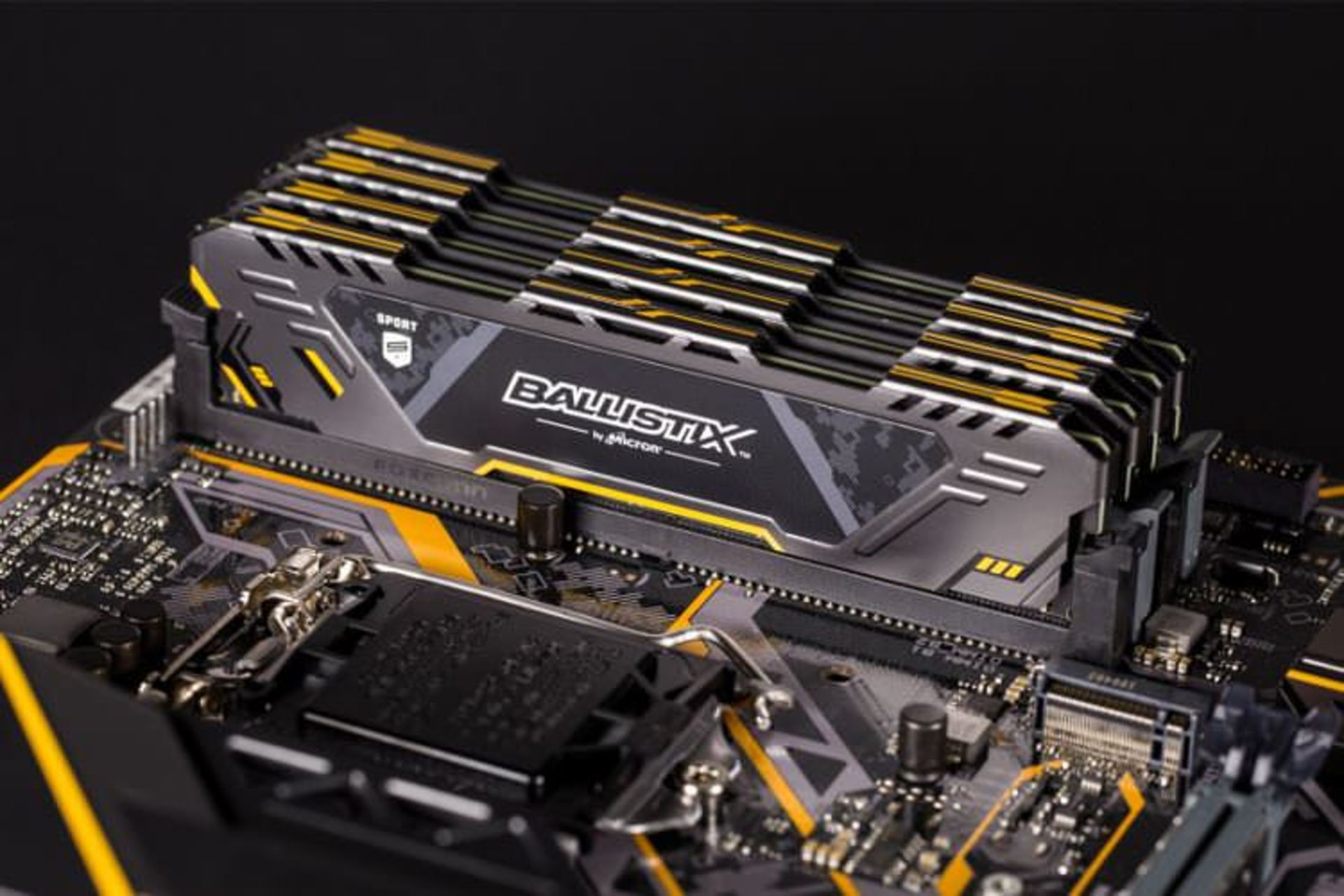 Crucial Ballistix Sport AT Gaming Memory