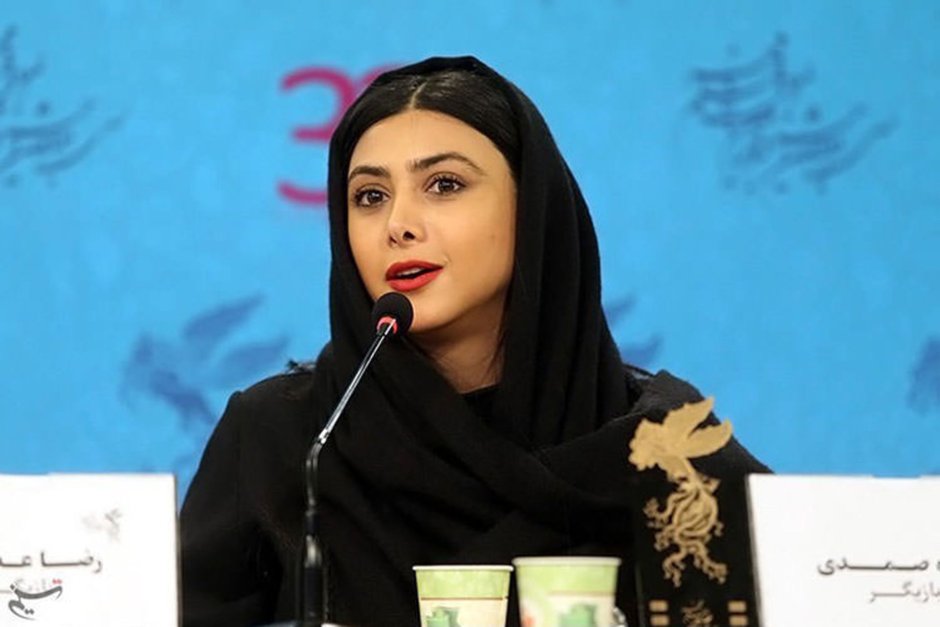 آزاده صمدی