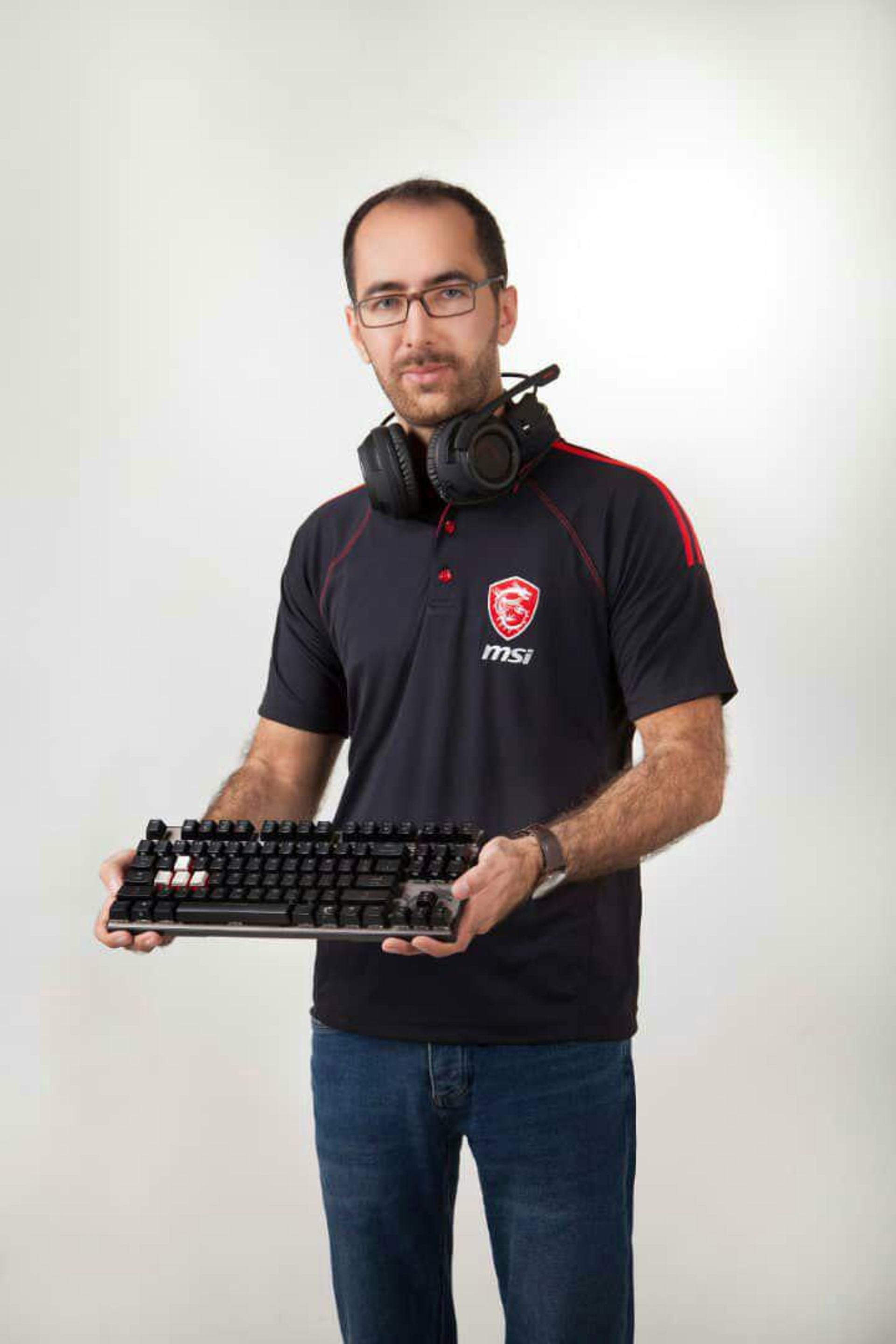 شهریار شاکی