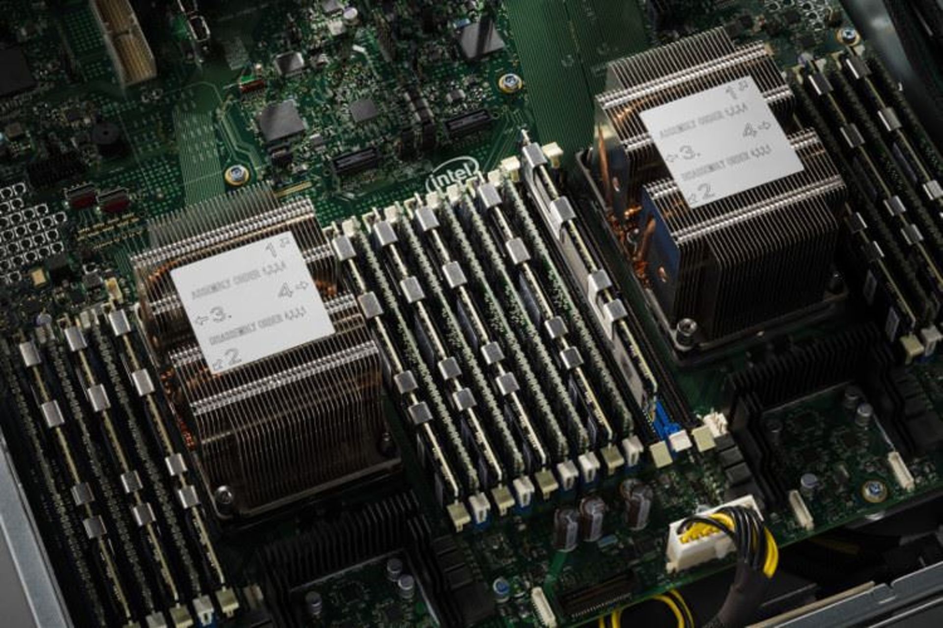 Intel Cascade Lake Xeon With Optane DIMM