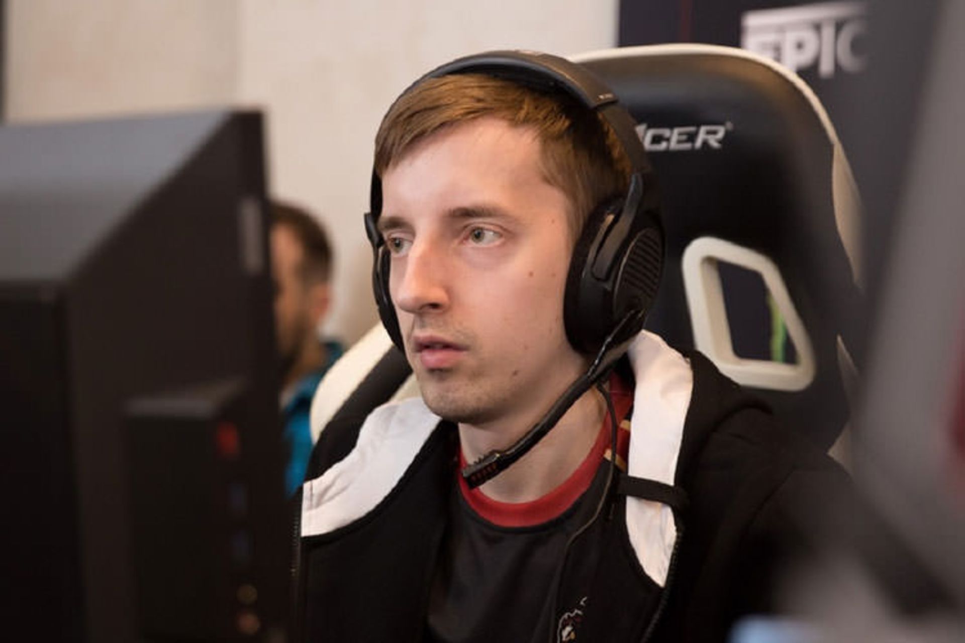 Dota 2 Ghostik 