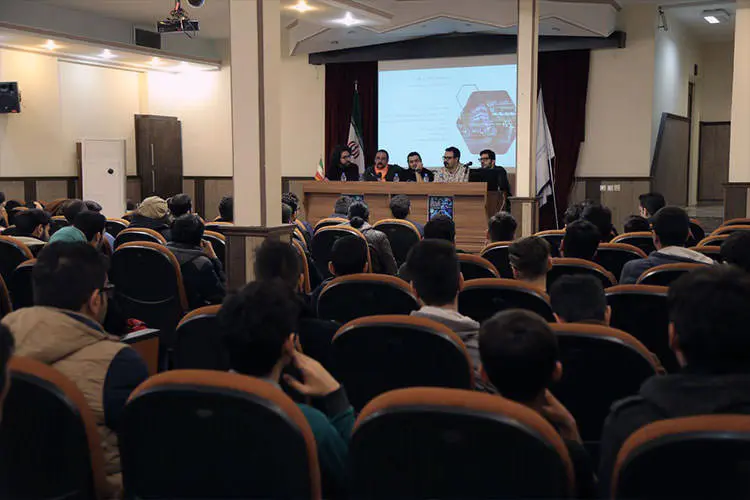 دوره خبرنگاری