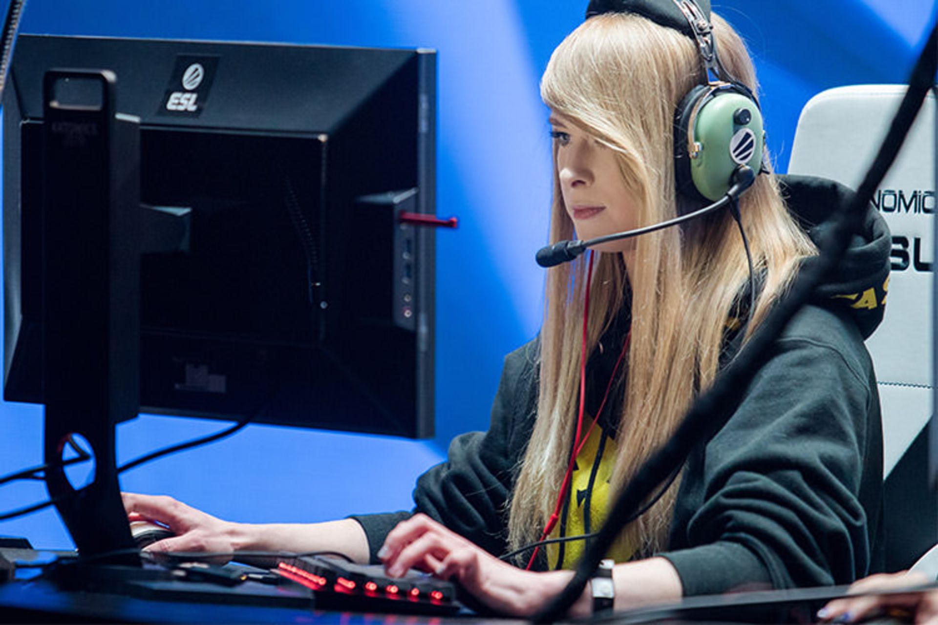 IEM Katowice 2019 Dignitas female esports 