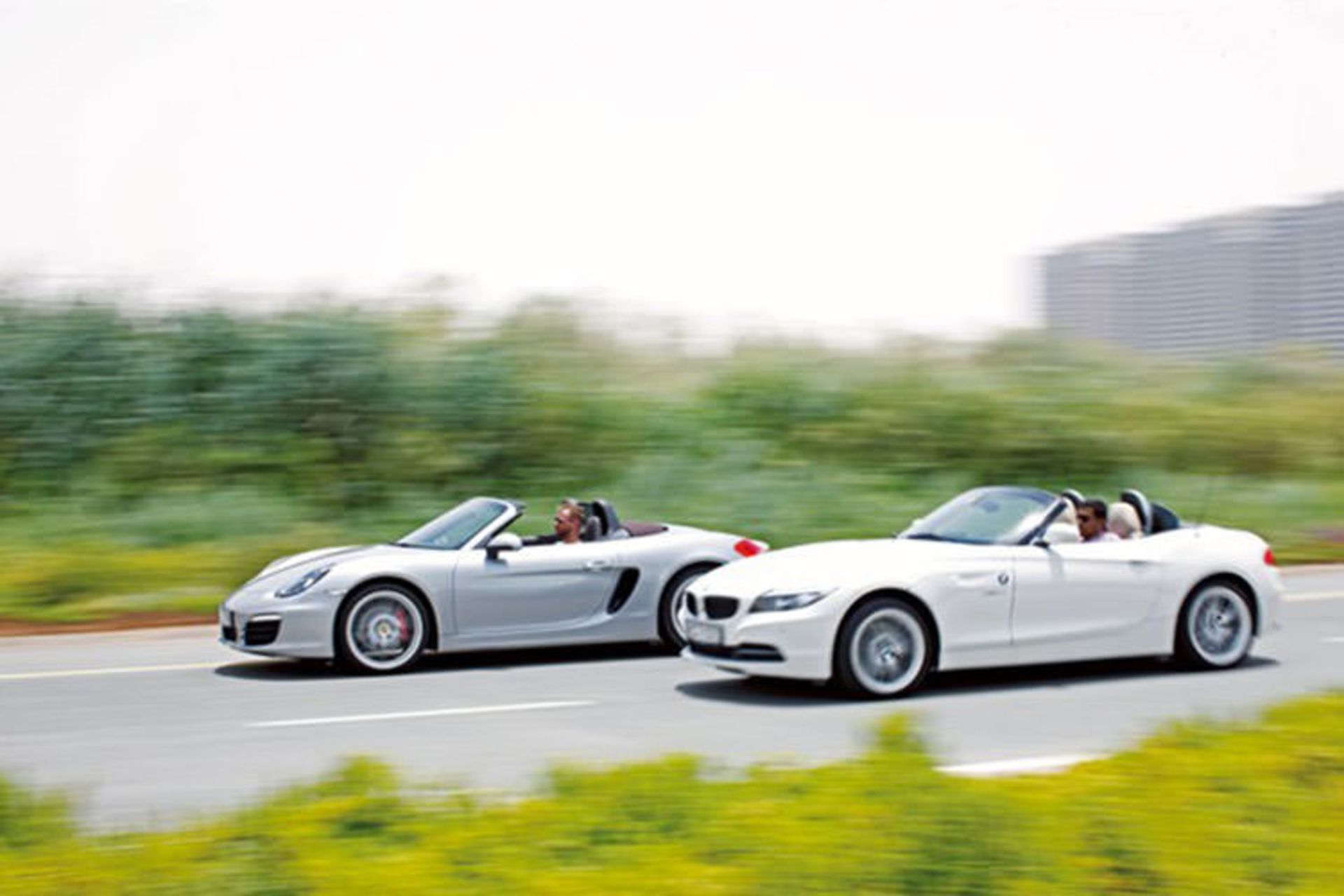 پورشه باکستر و بی ام و Z4