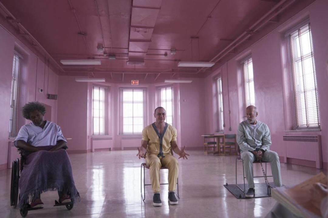 فیلم glass