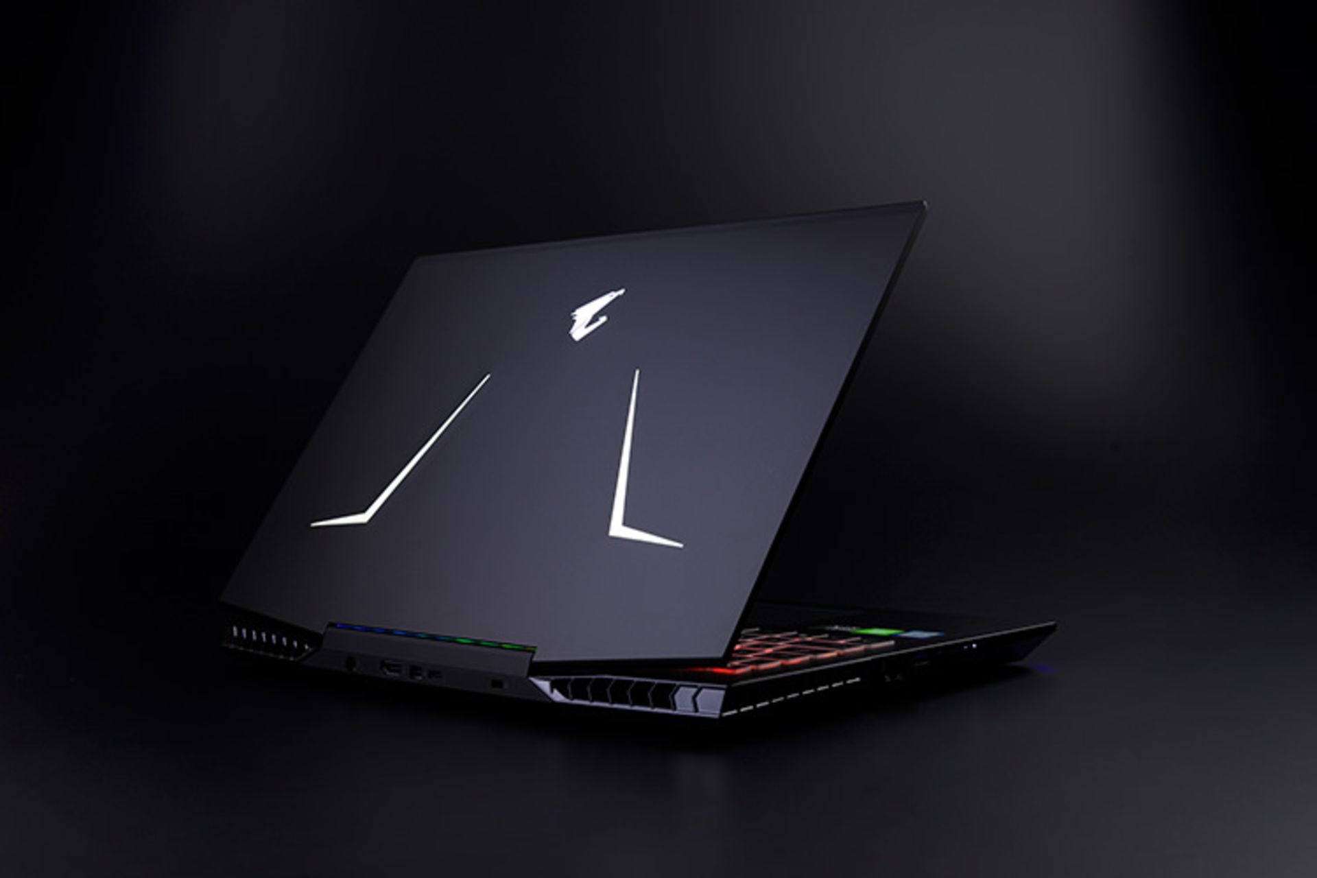 gigabyte aorus