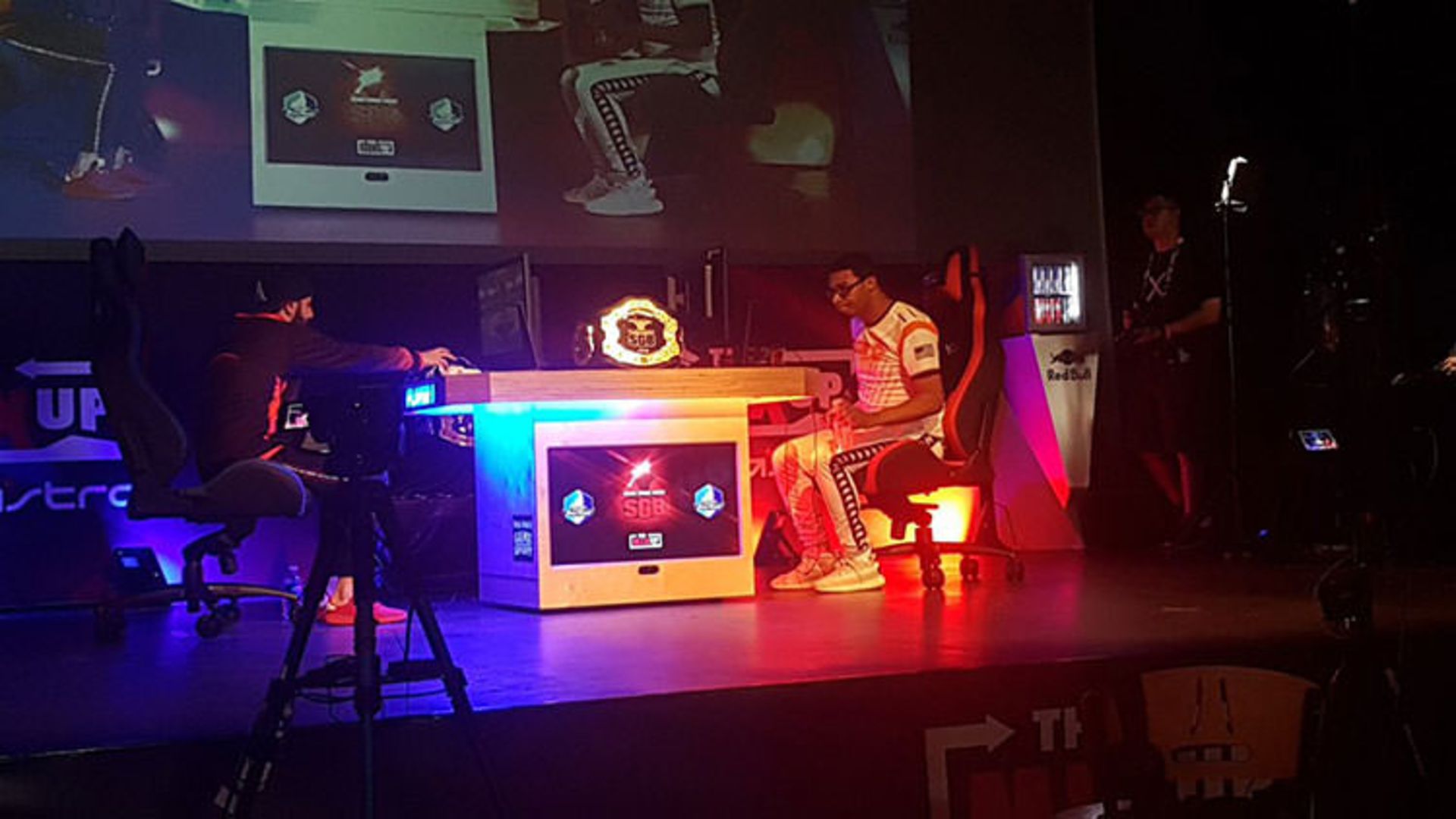 جمع‌بندی مسابقات The MixUp 2019 استریت فایتر 5