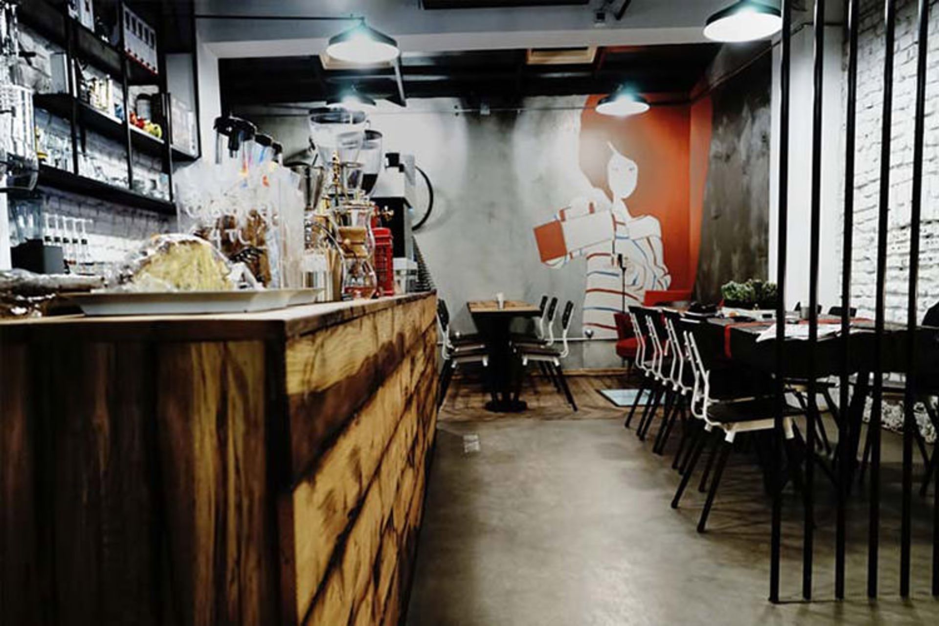 کافی شاپ Drip Coffeeist