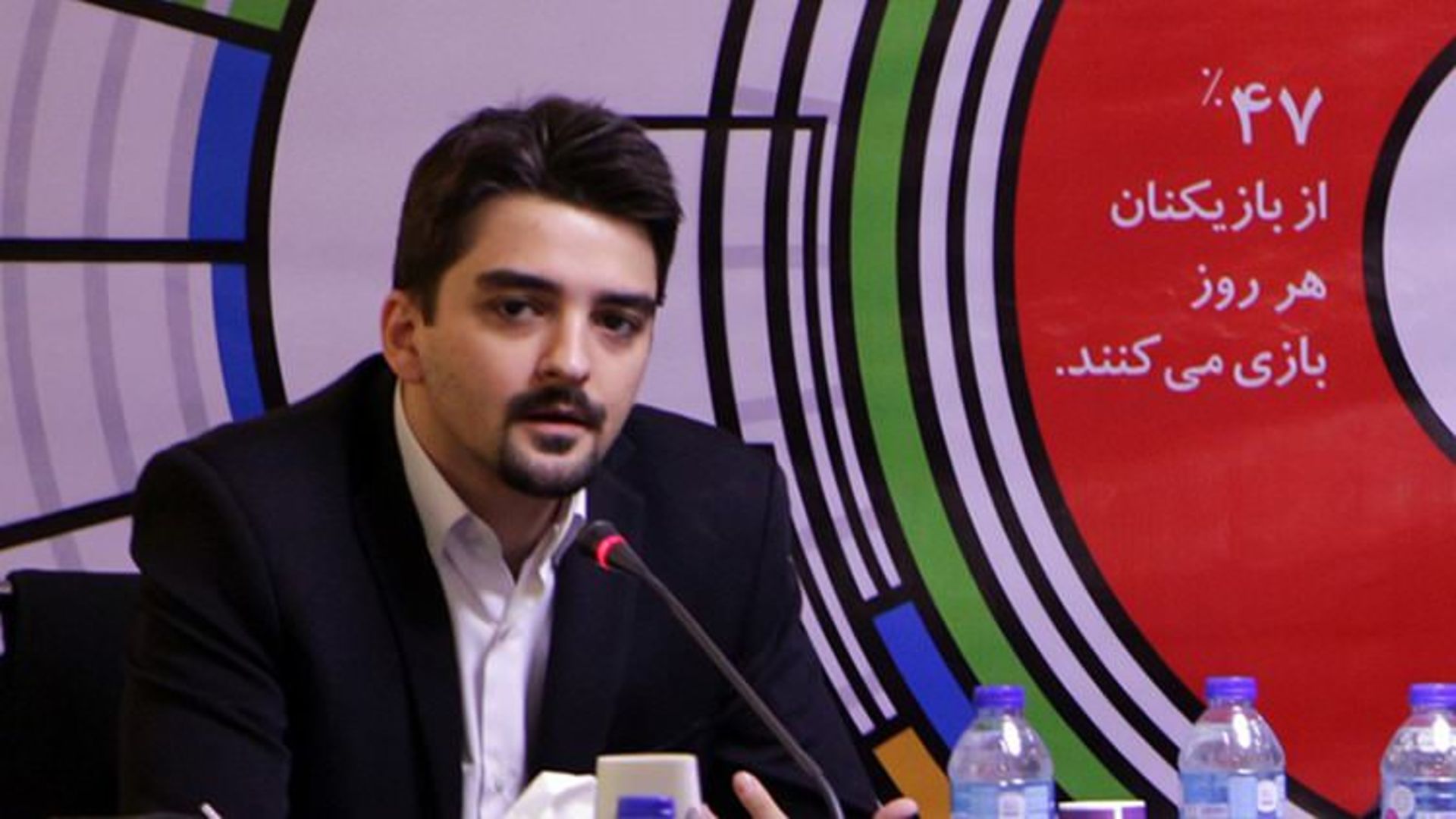 علی فخار