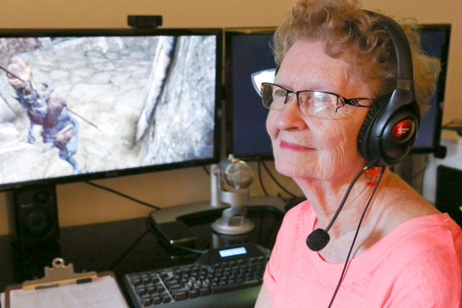 The Skyrim Grandma / مادربزرگ اسکایریم