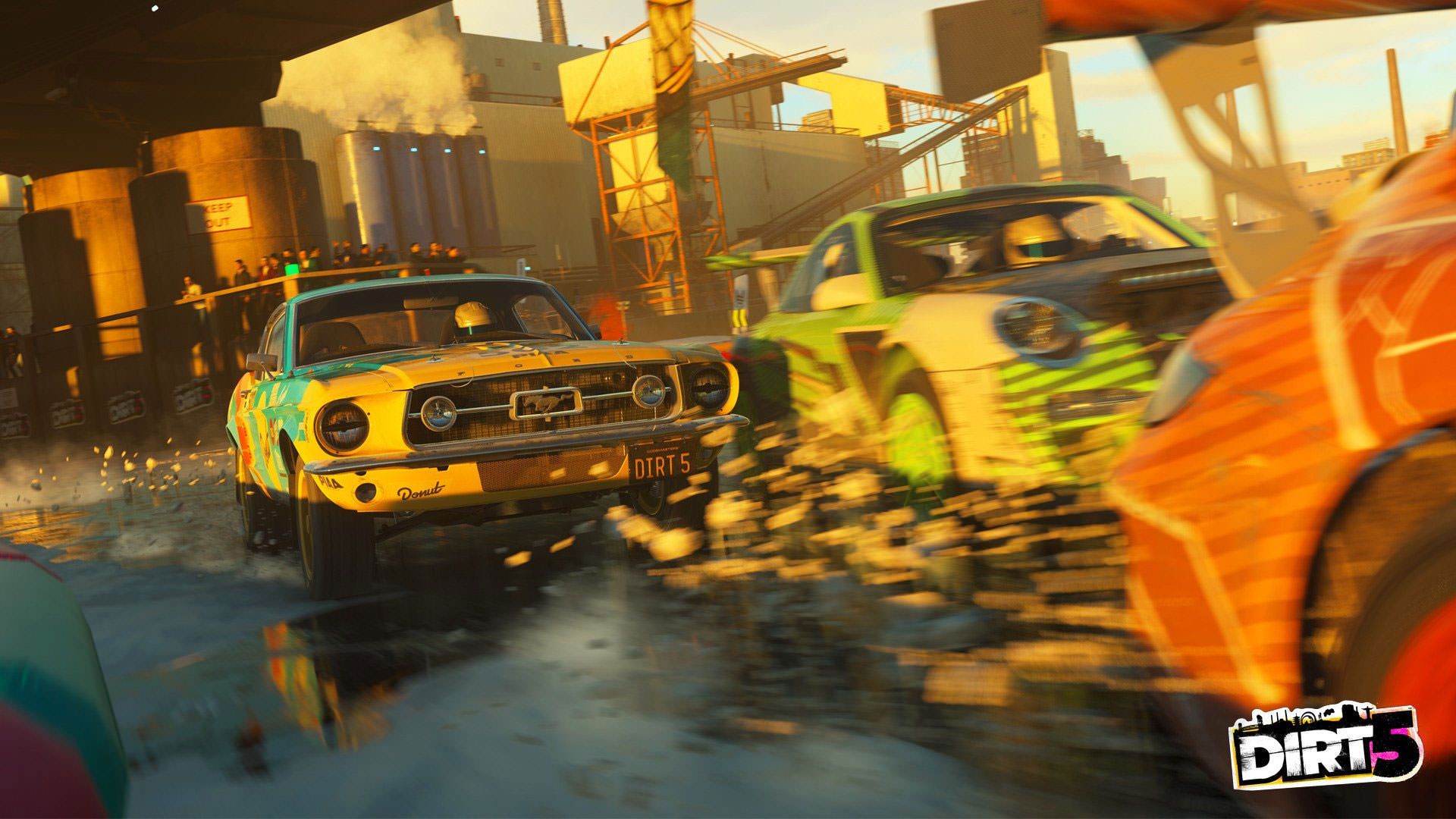 اتومبیل‌ها در حال مسابقه دادن در Dirt 5