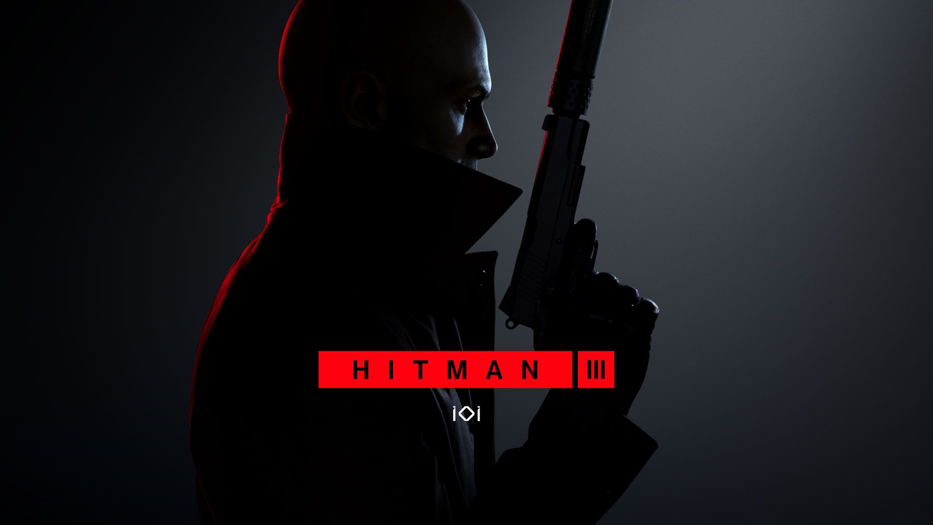 مامور 47 در حالت نیم رخ در بازی Hitman 3