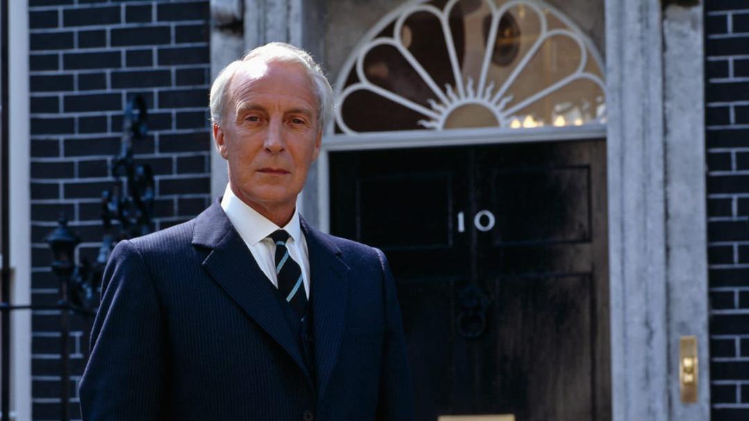 2020-11-british-version-house-of-cards